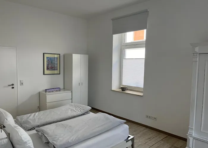 Ess Hof - Altstadt Apartman *